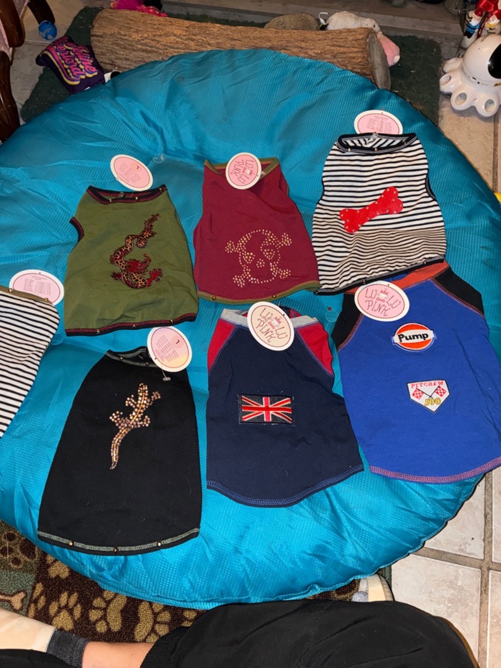 Bundle 10
14-22 pounds
Lulu pink pet clothes New
7 pieces